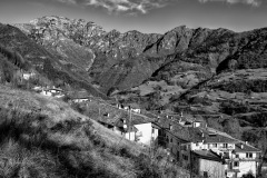La-Corna-Blacca-e-i-tetti-di-Avenone