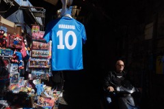 SAN-FELICE_NAPOLI-CORPO-A-CORPO_04-Luca-Monelli